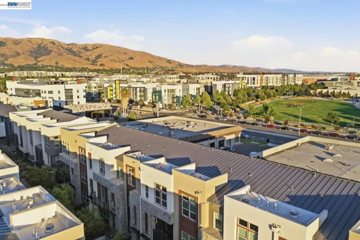 3691 Broadcast Cmn, Fremont, California 94538
