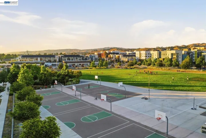 3691 Broadcast Cmn, Fremont, California 94538