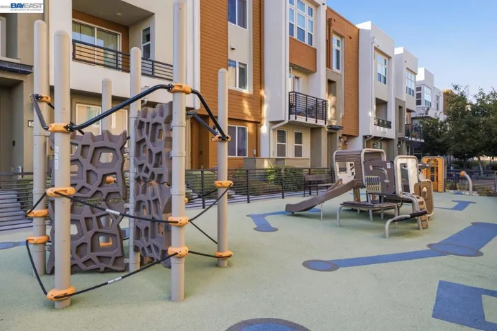 3691 Broadcast Cmn, Fremont, California 94538