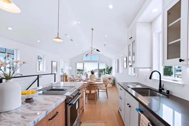 200 Columbus, El Granada, California 94018