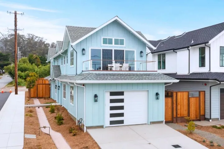 200 Columbus, El Granada, California 94018