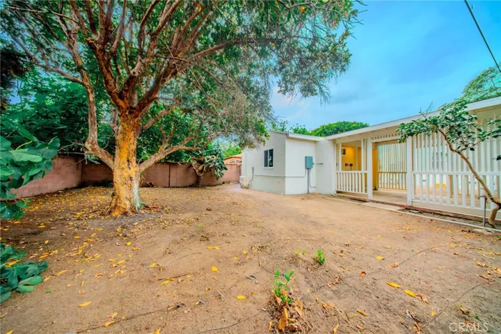 2549 Kansas, South Gate, California 90280