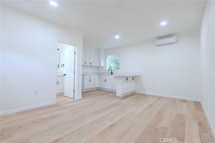 2549 Kansas, South Gate, California 90280