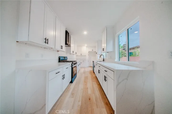 2549 Kansas, South Gate, California 90280