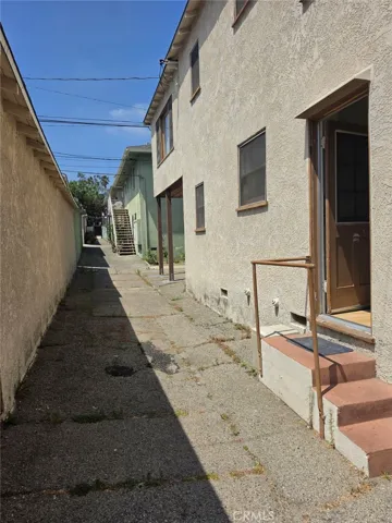 633 Park Avenue C, South Pasadena, California 91030