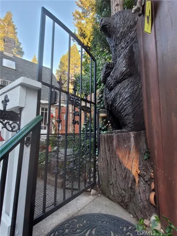 447 Valley, Crestline, California 92325