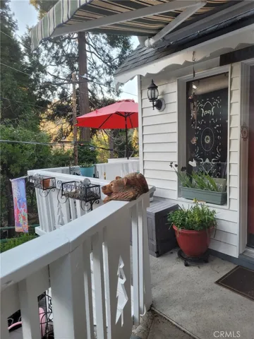 447 Valley, Crestline, California 92325