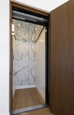 Elevator