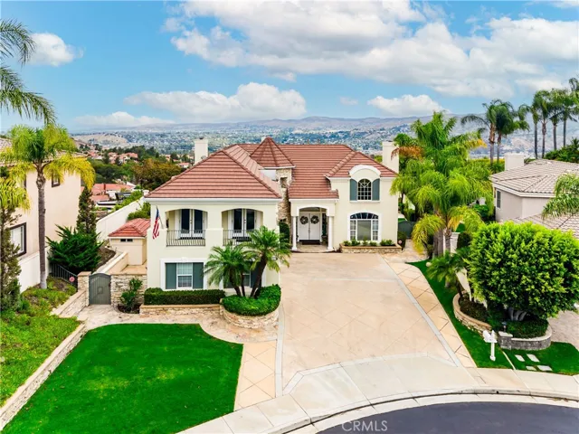 7801 E Bridgewood Drive E, Anaheim Hills, California 92808