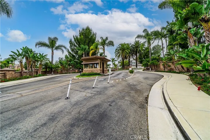 7801 E Bridgewood Drive E, Anaheim Hills, California 92808