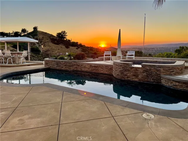 7801 E Bridgewood Drive E, Anaheim Hills, California 92808