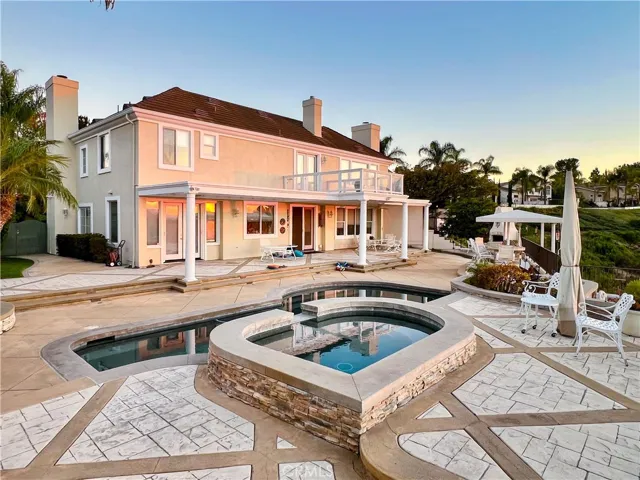 7801 E Bridgewood Drive E, Anaheim Hills, California 92808