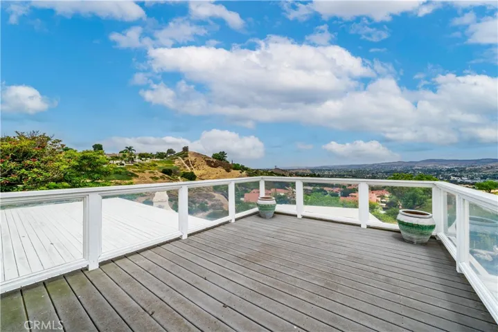 7801 E Bridgewood Drive E, Anaheim Hills, California 92808