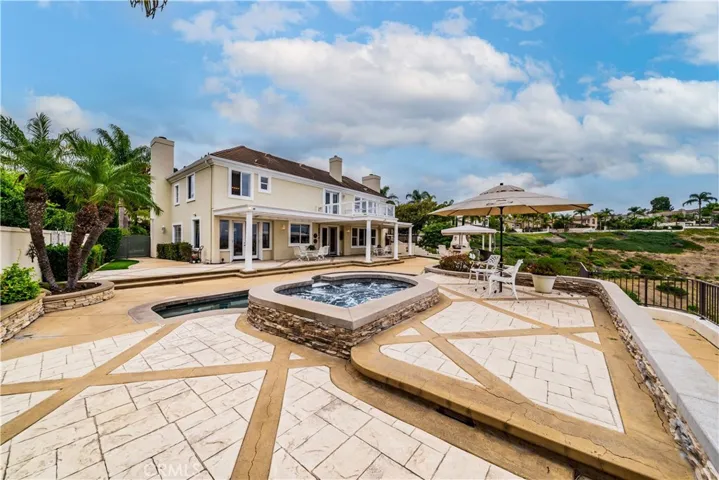 7801 E Bridgewood Drive E, Anaheim Hills, California 92808