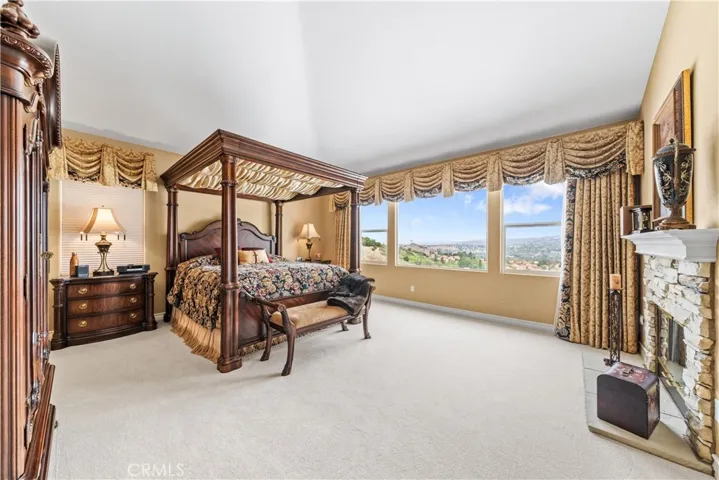 7801 E Bridgewood Drive E, Anaheim Hills, California 92808