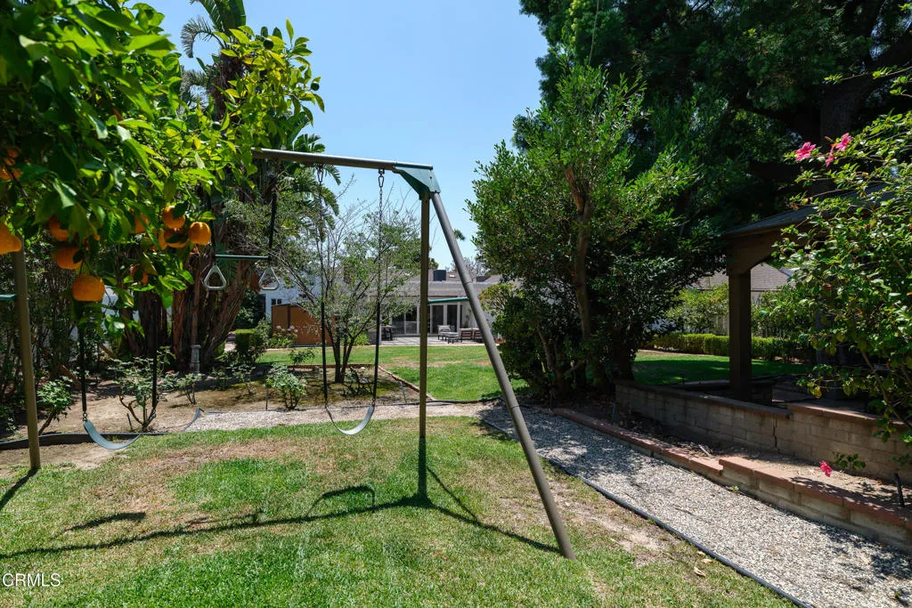 SSR_2067EastWoodlyn_053_FLEXMLS