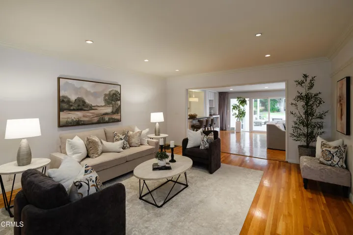 SSR_2067EastWoodlyn_010_FLEXMLS