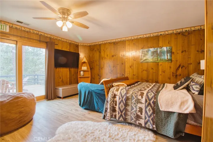 Upper Bedroom 1