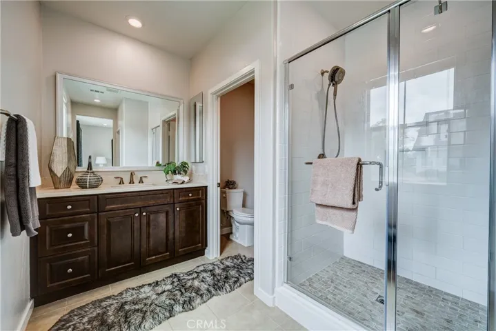159 Newington, Irvine, California 92618
