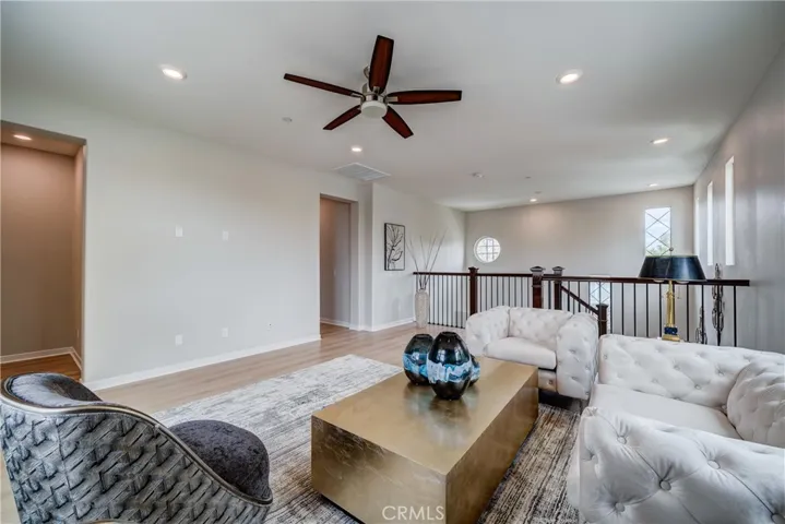 159 Newington, Irvine, California 92618