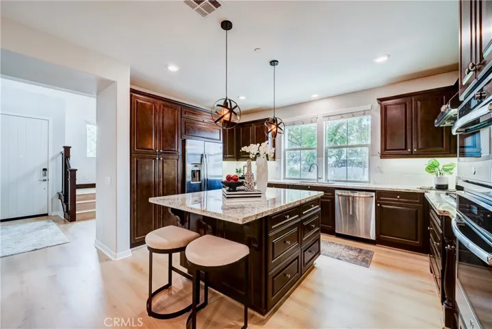 159 Newington, Irvine, California 92618