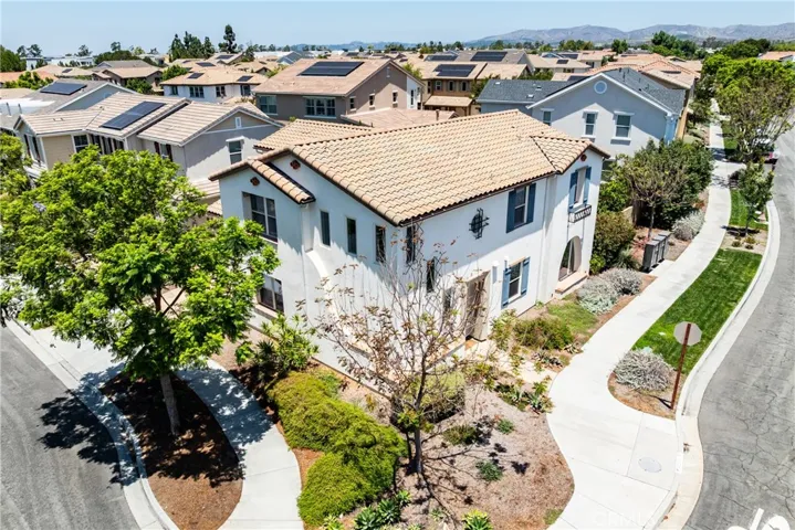 159 Newington, Irvine, California 92618