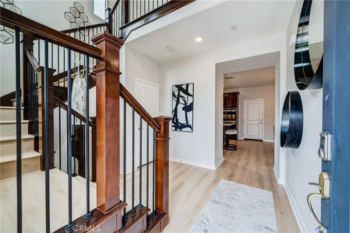 159 Newington, Irvine, California 92618