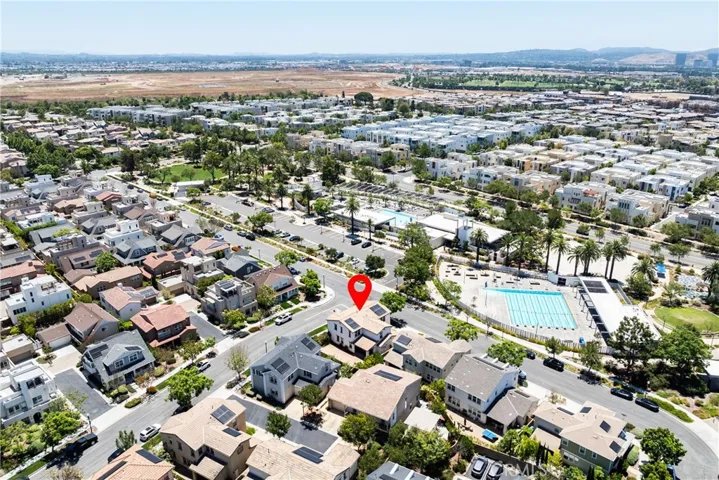 159 Newington, Irvine, California 92618