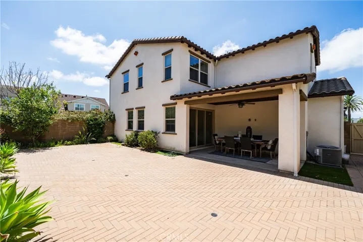 159 Newington, Irvine, California 92618
