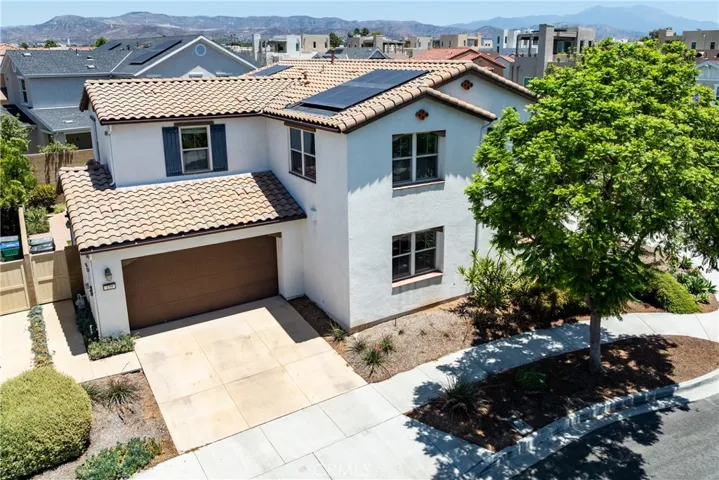 159 Newington, Irvine, California 92618