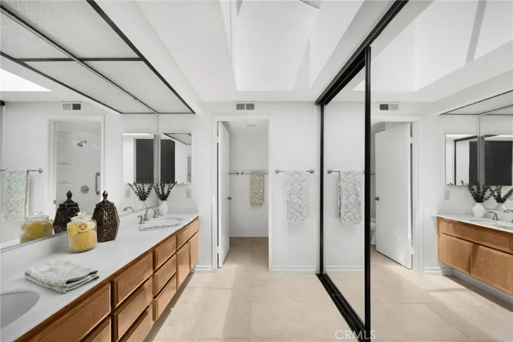 104 Morningflower, Brea, California 92821