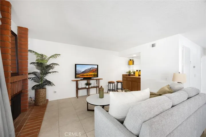 104 Morningflower, Brea, California 92821