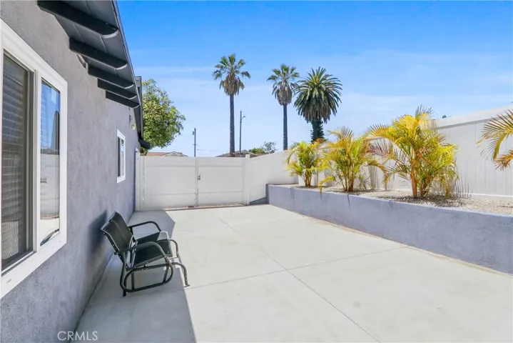 Side Yard RV Space