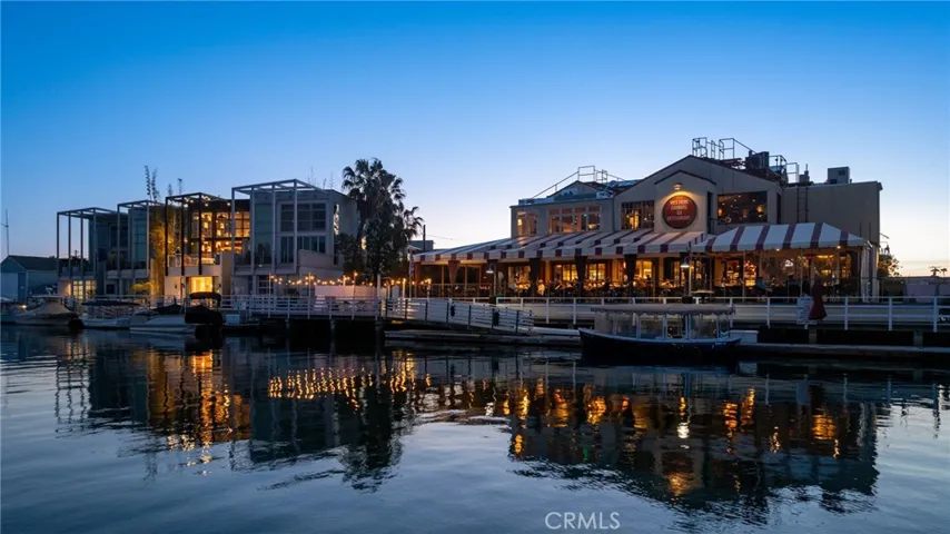2910 Lafayette Avenue, Newport Beach, California 92663