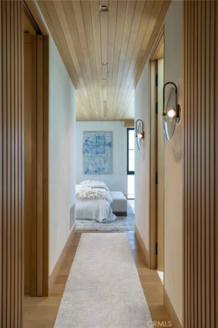 2910 Lafayette Avenue, Newport Beach, California 92663