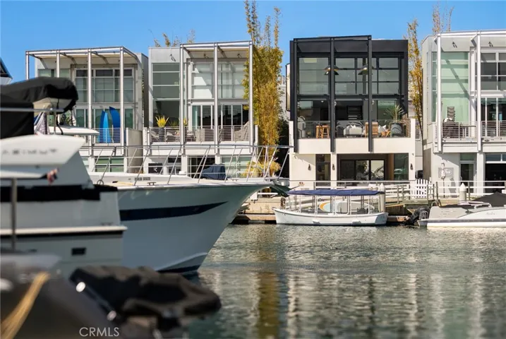 2910 Lafayette Avenue, Newport Beach, California 92663