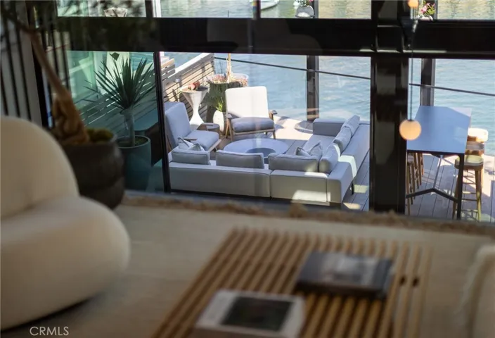 2910 Lafayette Avenue, Newport Beach, California 92663