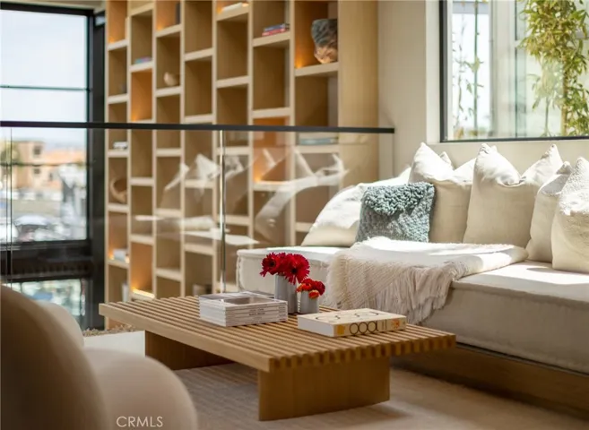 2910 Lafayette Avenue, Newport Beach, California 92663
