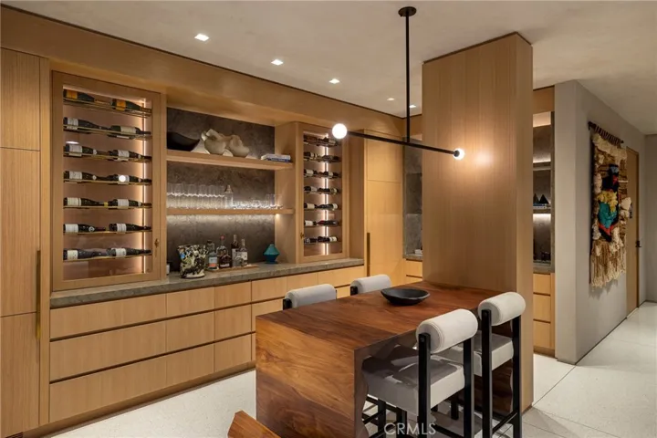2910 Lafayette Avenue, Newport Beach, California 92663
