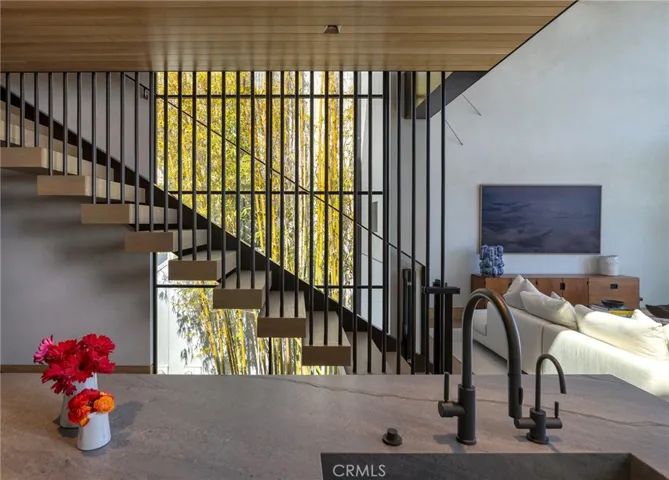 2910 Lafayette Avenue, Newport Beach, California 92663