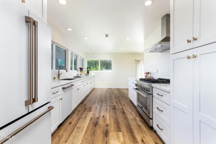 193 West Sidlee13