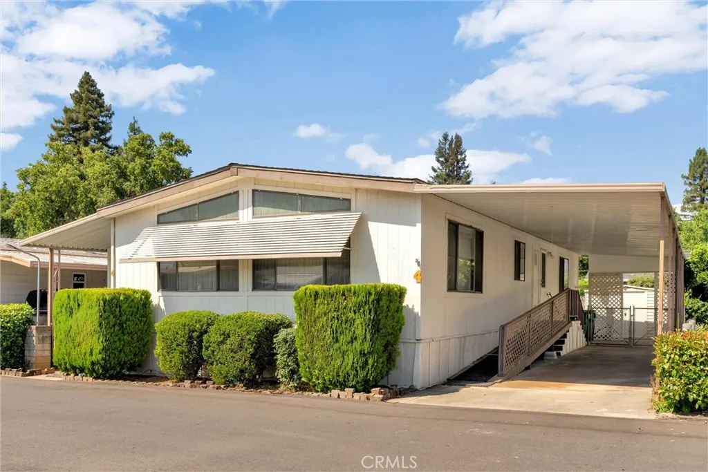 Carport entry area with ramp​​‌​​​​‌​​‌‌​​‌​​​‌‌​​​‌​​‌‌​​‌‌​​‌‌​​​​ access