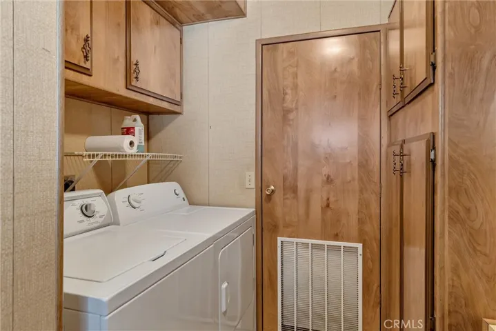 Washer and dryer included
