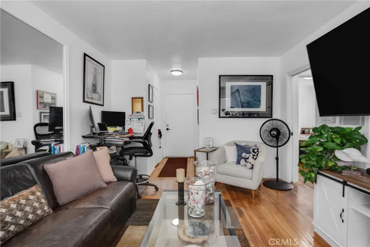 231 Junipero 1, Long Beach, California 90803