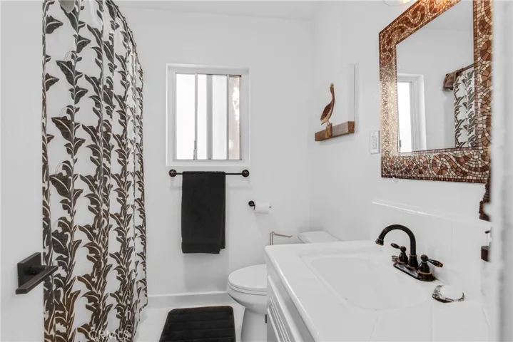 231 Junipero 1, Long Beach, California 90803