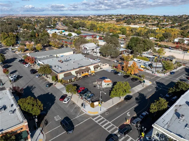915 13th Street, Paso Robles, California 93446