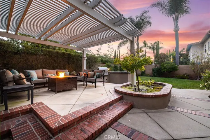 14 Buellton, Irvine, California 92602