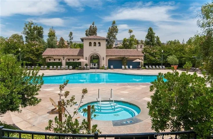 14 Buellton, Irvine, California 92602
