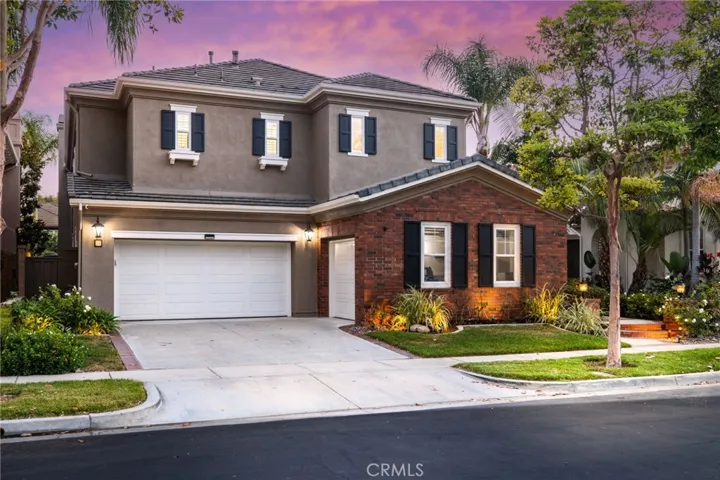 14 Buellton, Irvine, California 92602