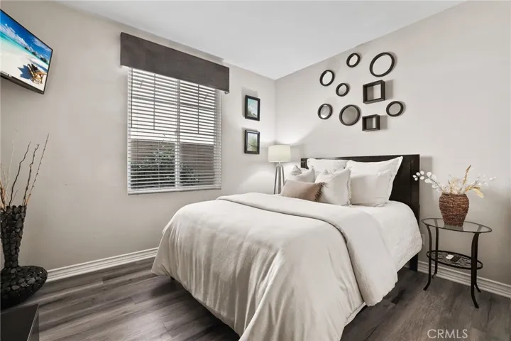14 Buellton, Irvine, California 92602
